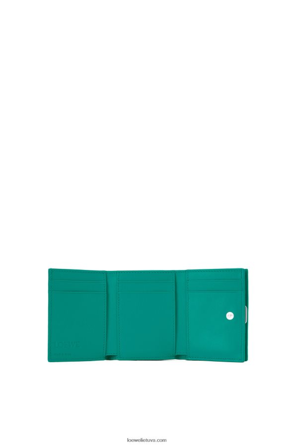 Loewe moterys anagramos trisluoksnė piniginė iš žvirgždo grūdėtos odos smaragdo žalia BZ26XN1319
