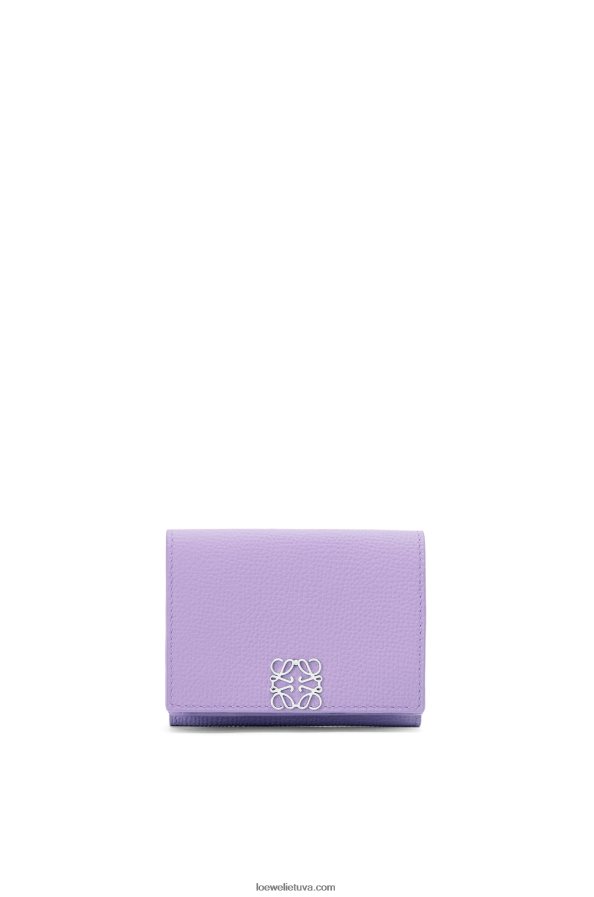 Loewe moterys anagramos trisluoksnė piniginė iš žvirgždo grūdėtos odos šviesiai violetinė BZ26XN1235