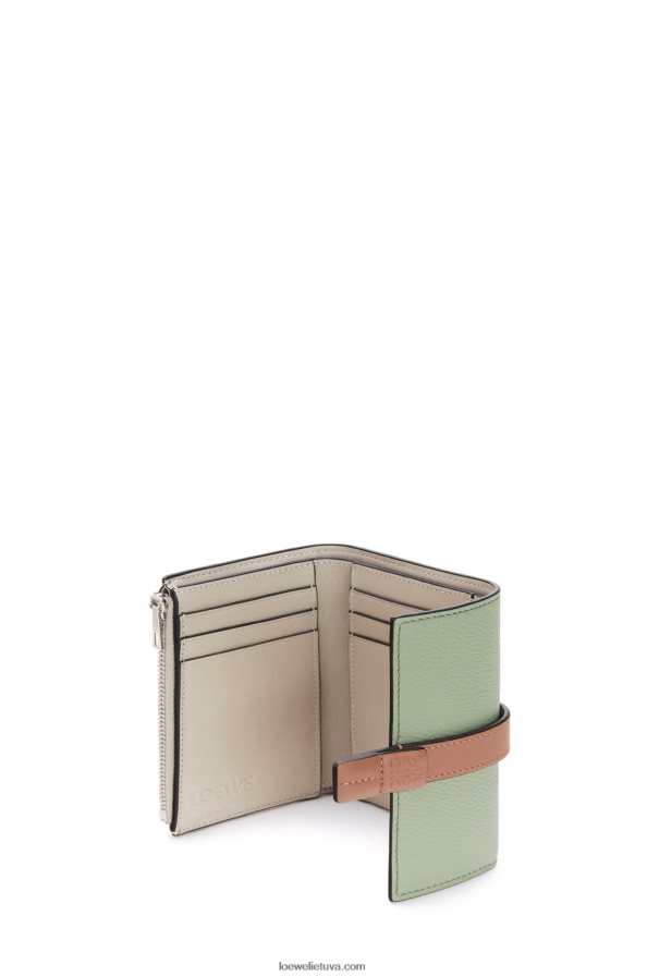 Loewe moterys maža vertikali piniginė iš minkštos grūdėtos veršienos rozmarinas / įdegis BZ26XN1225