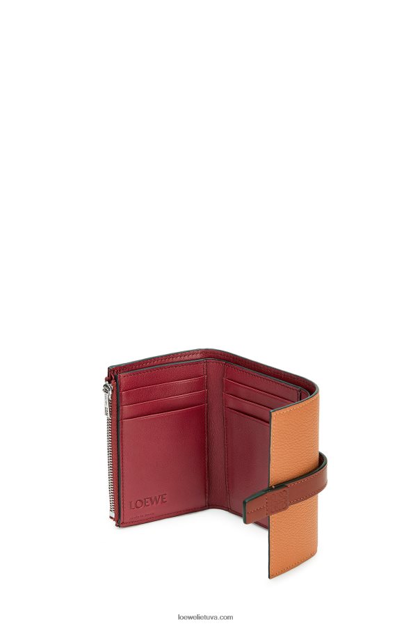 Loewe moterys maža vertikali piniginė iš minkštos grūdėtos veršienos šviesi karamelė/pekano BZ26XN1256