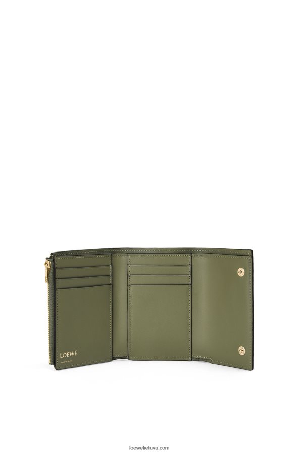 Loewe moterys pakartokite mažą vertikalią piniginę iš reljefinio šilko veršiuko avokado žalia BZ26XN1279