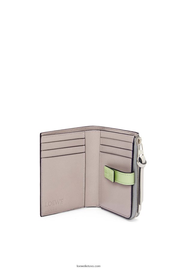 Loewe moterys plona užtrauktuku užsegama piniginė iš minkštos blauzdos odos perlų pilka/šviesiai šviesiai žalia BZ26XN1251