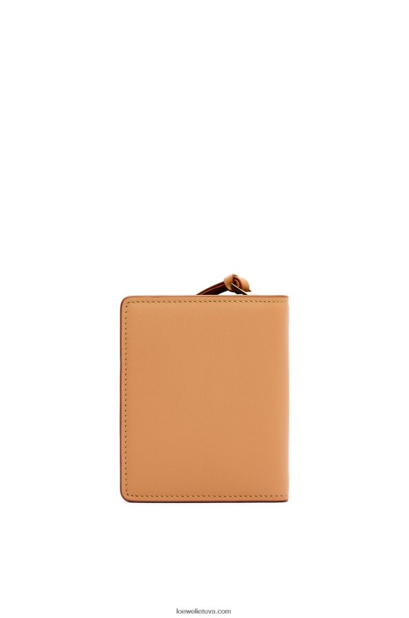 Loewe moterys varlė kompaktiška užtrauktuku piniginė klasikinio blauzdos šilta dykuma BZ26XN1305