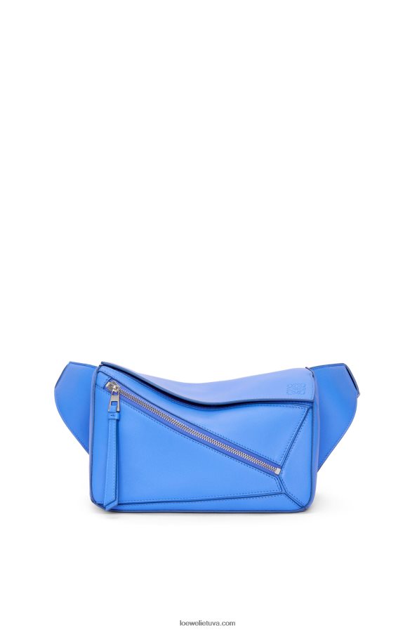 Loewe vyrų mažas galvosūkis iš klasikinės blauzdos odos pajūrio mėlyna BZ26XN563