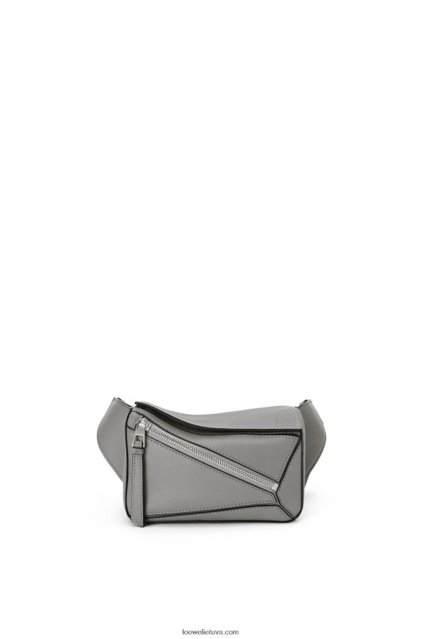 Loewe vyrų mini galvosūkis iš klasikinės blauzdos odos asfalto pilka BZ26XN570