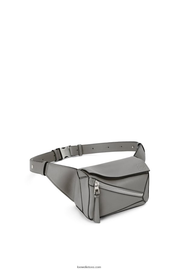 Loewe vyrų mini galvosūkis iš klasikinės blauzdos odos asfalto pilka BZ26XN570