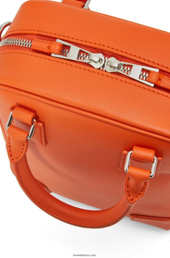Loewe vyrų amazona 15 nappa blauzdos odoje oranžinė BZ26XN146